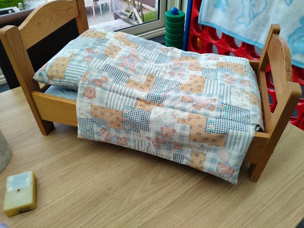 Houten poppenbed, Kinderen en Baby's, Speelgoed | Poppen, Ophalen, Gebruikt