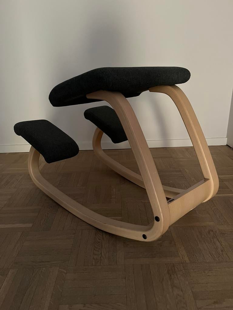 Kniestoel Varier - variabel Stokke, Ophalen, Zo goed als nieuw