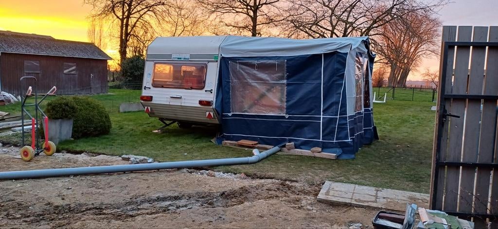 chateau caravan, Caravanes & Camping, Caravanes, Particulier, Chateau, Enlèvement