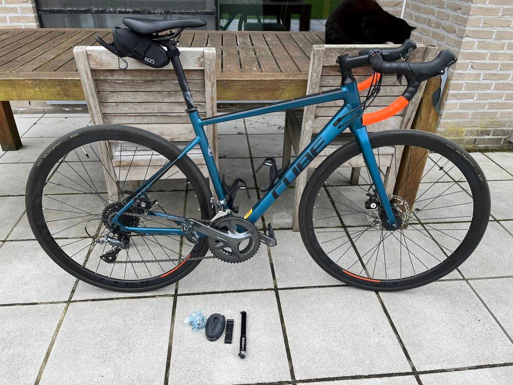 Cube Attain atlantic-blue/orange 2022, Fietsen en Brommers, Fietsen | Racefietsen, Ophalen, Zo goed als nieuw