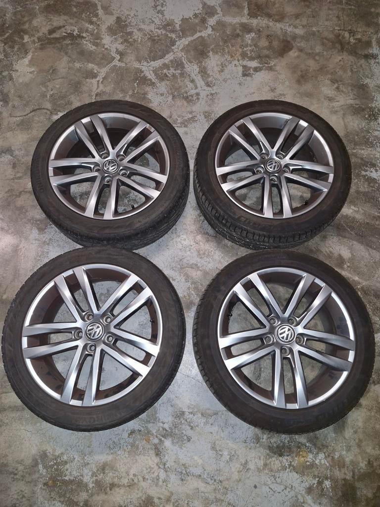 4  pneus sur jantes VW Golf VII R-line, Enlèvement, Pneu(s)