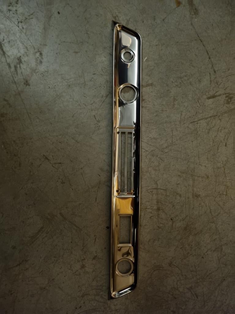 Enjoliveur chromé tableau de bord peugeot ancetre, Enlèvement ou Envoi, Peugeot