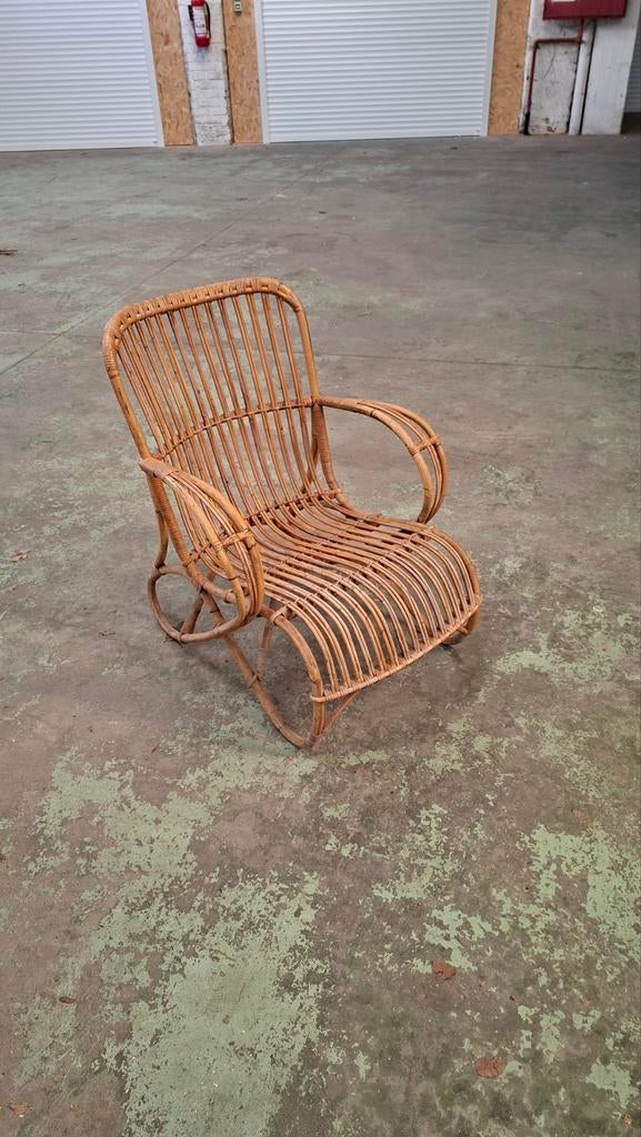 Rotan stoel, Ophalen