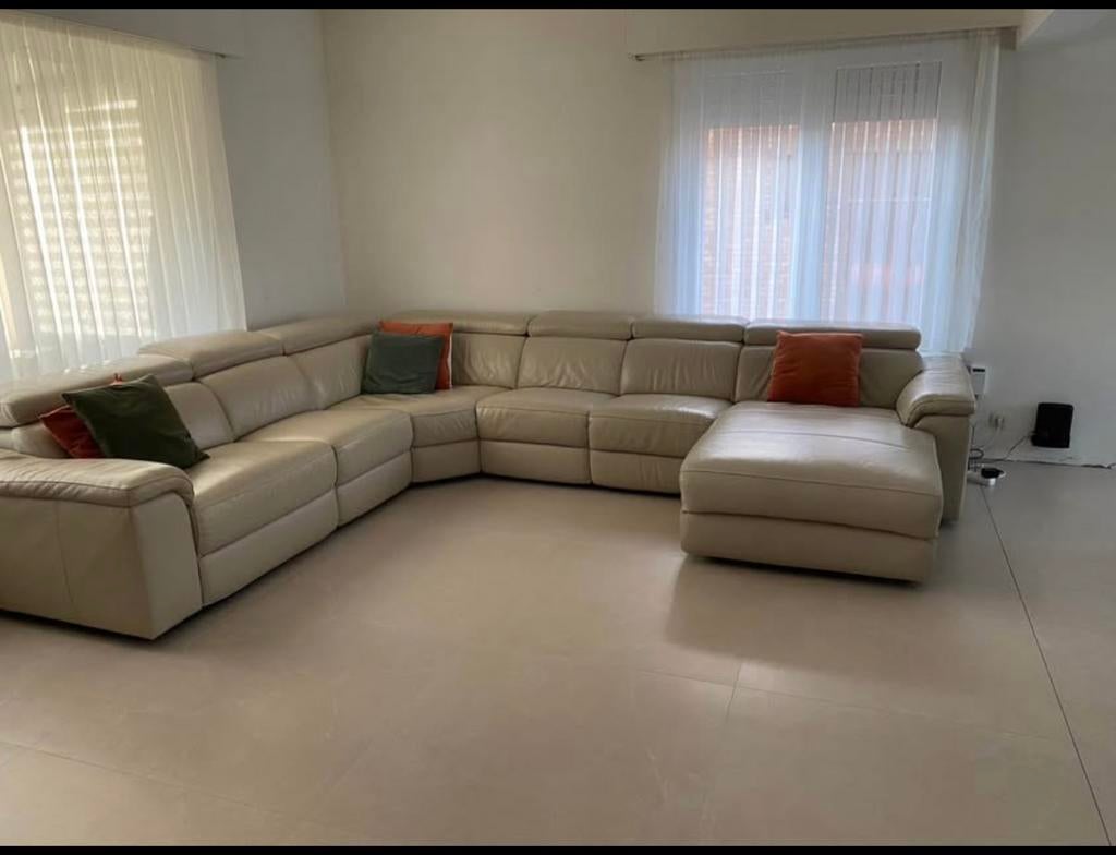 Hoeksalon, Ophalen, Gebruikt, Leer