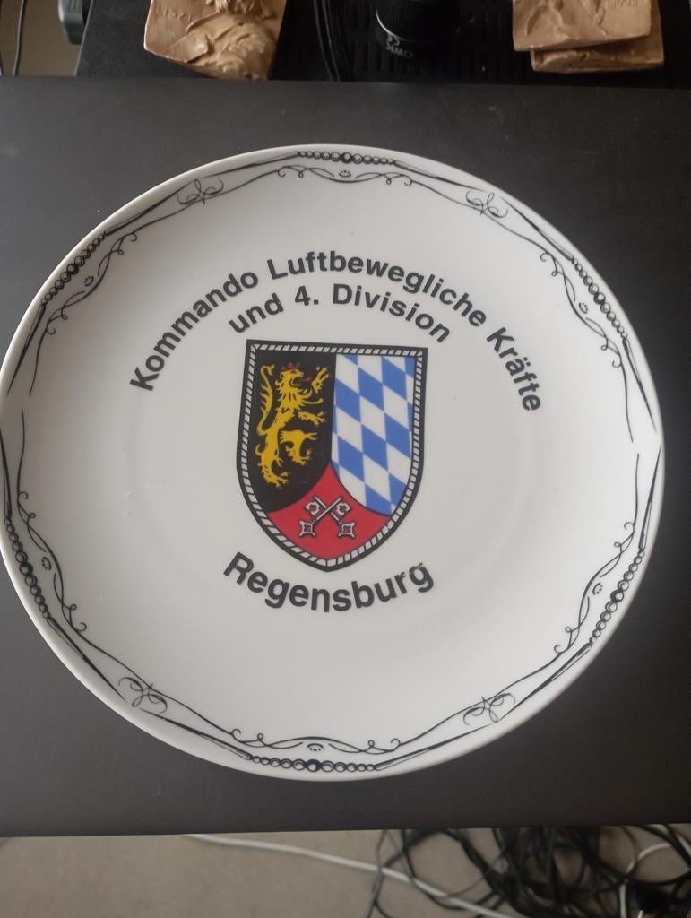 Mooi bord, Collections, Envoi