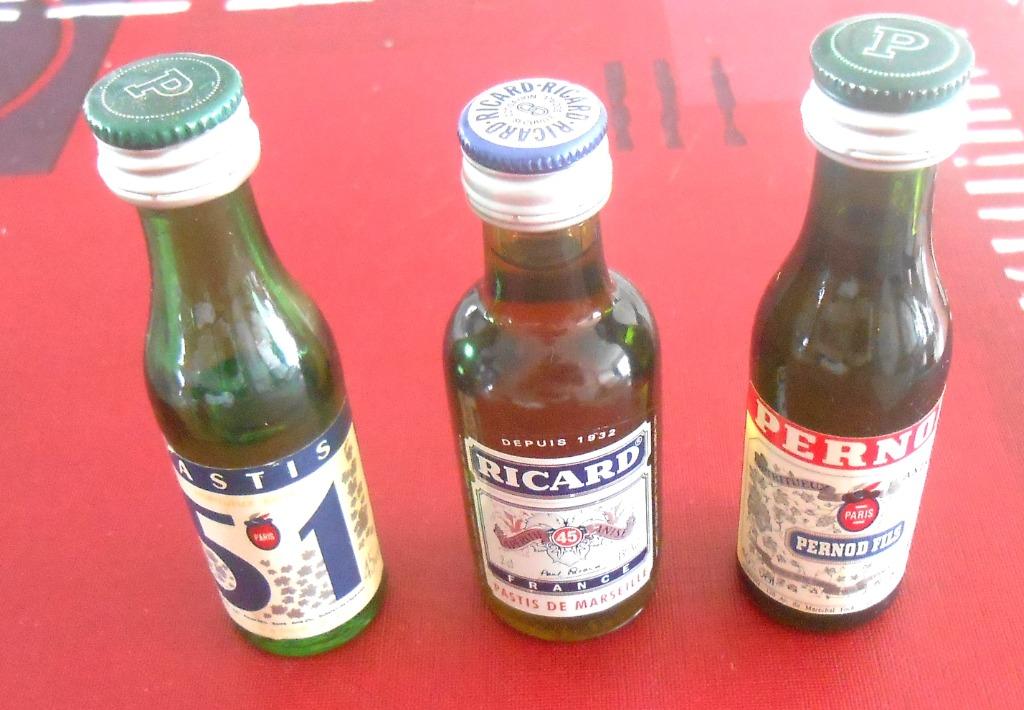 3 mignonettes om te verzamelen - Pastis 51 - Ricard - Pernod, Verzamelen, Ophalen of Verzenden