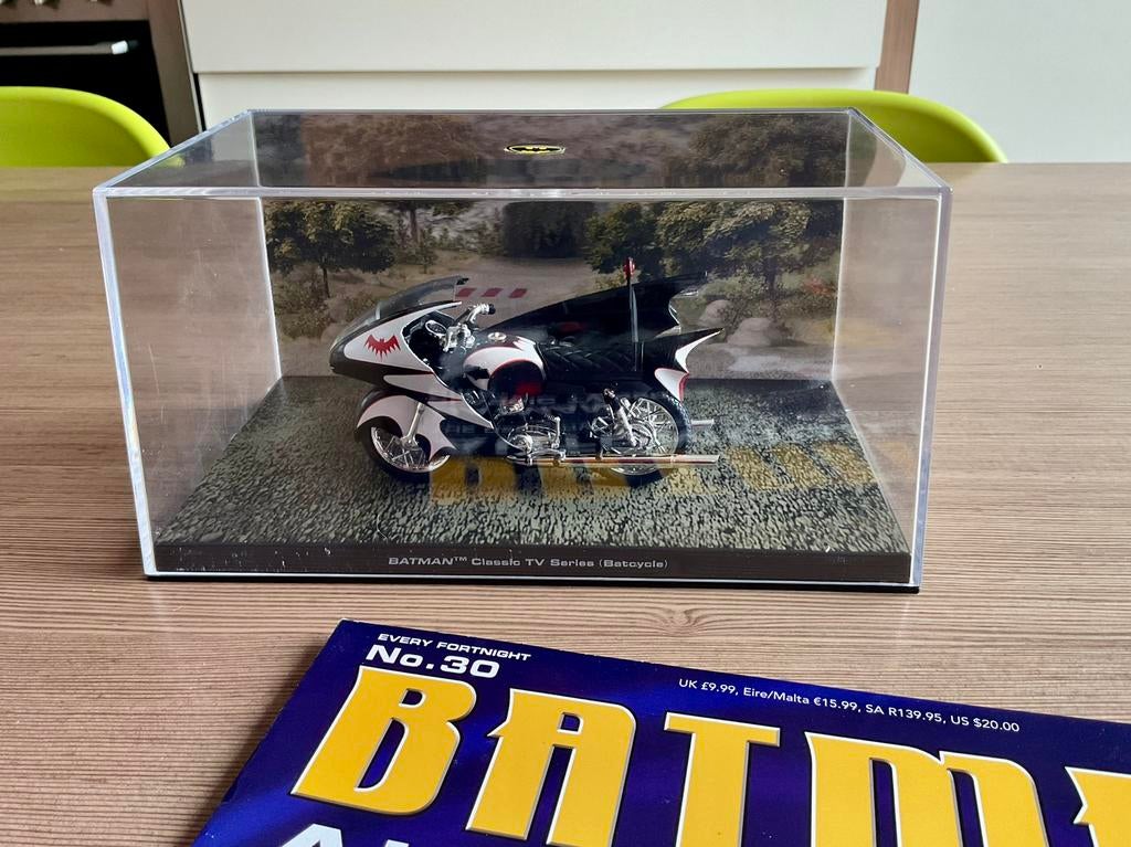 Automobilia #30 Batman TV-serie Fietsfiets 1966 1/43, Ophalen of Verzenden, Zo goed als nieuw