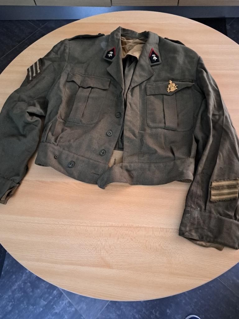 Volledige zak Belgisch leger begin jaren 60, Verzamelen, Militaria | Algemeen, Landmacht, Kleding of Schoenen, Ophalen