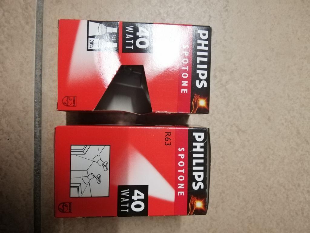Spots Philips 40W, Ophalen of Verzenden, Zo goed als nieuw