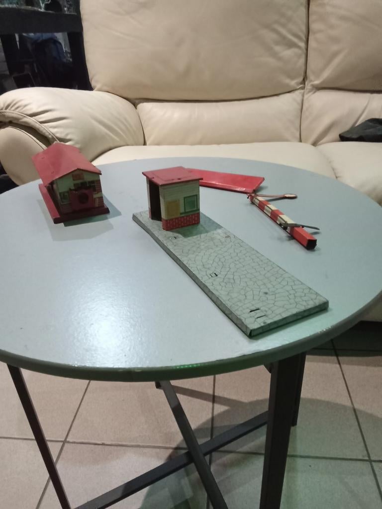 H.W.N, Ophalen of Verzenden