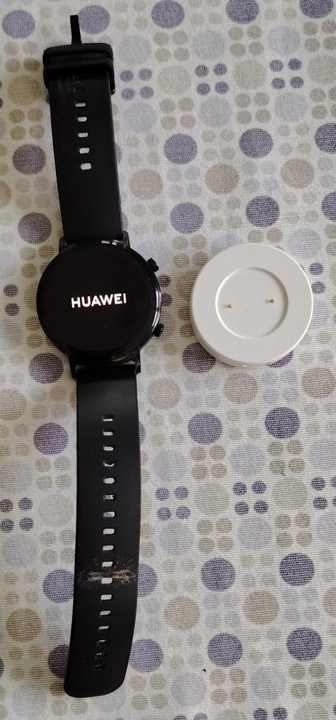Huawei watch GT 2 - 42 mm, Bijoux, Sacs & Beauté, Montres connectées, Utilisé, Android, Enlèvement ou Envoi