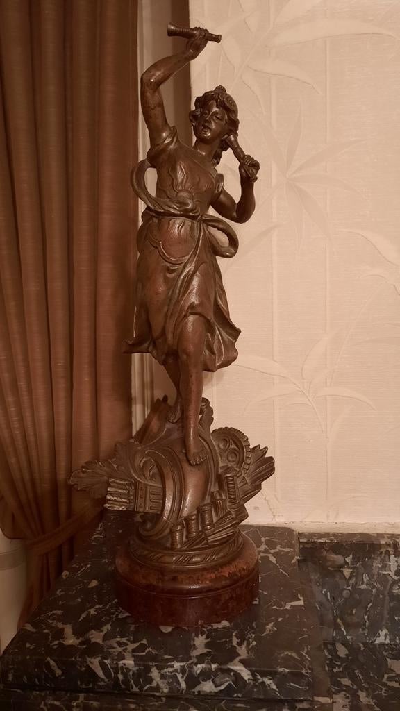 Antieke schouwgarnituur, Enlèvement