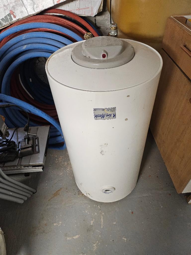 Gros chauffe eau électrique van mark, 20 à 100 litres, Enlèvement, Utilisé, Chauffe-eau