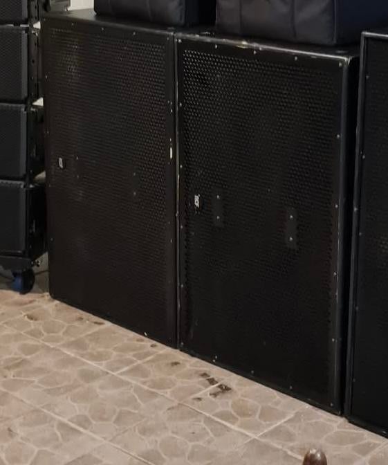 Rcf 8006 Subbas, Ophalen of Verzenden, Zo goed als nieuw