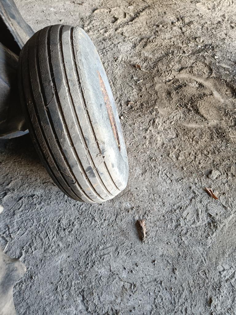 ballon band lucht band 8,50-12-6 goodrich, Zakelijke goederen, Landbouw | Onderdelen | Banden, Velgen en Assen, Ophalen