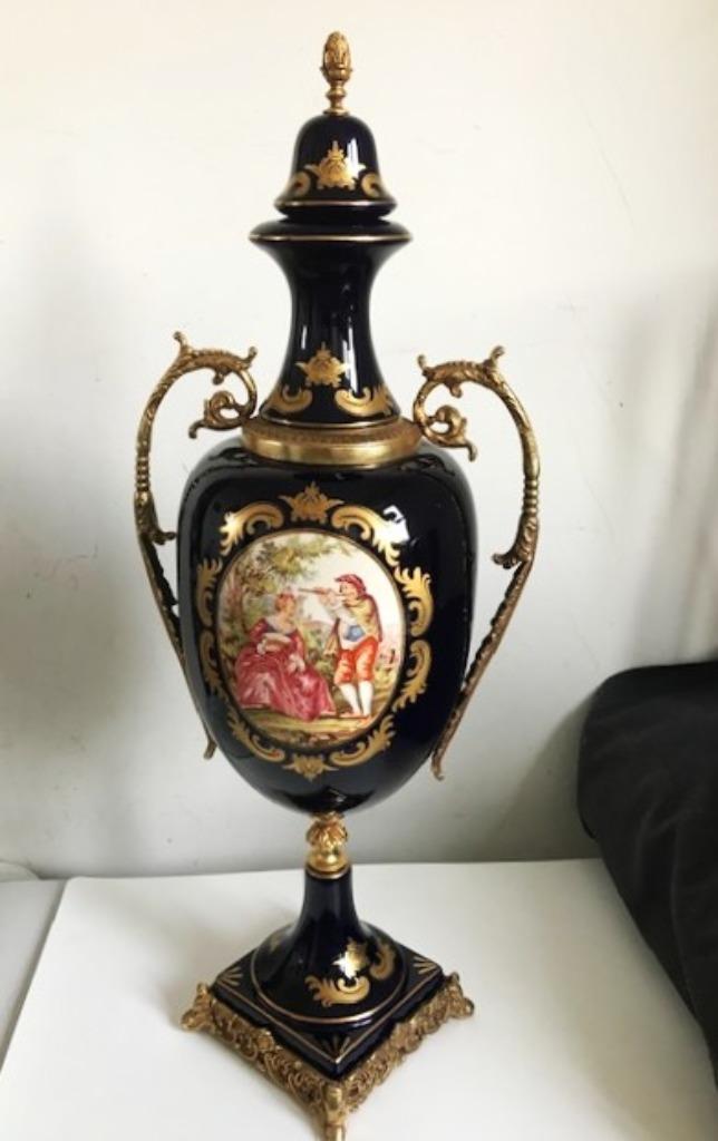 Grand vase céramique styl Sèvres couvercle bleu cobalt😍💑🤗, Antiquités & Art, Enlèvement ou Envoi