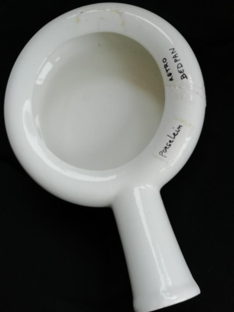 Bedpan porselein vintage, Ophalen