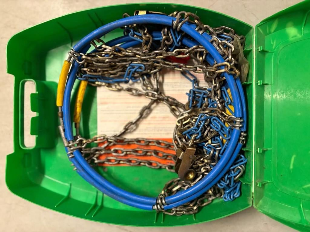 chaines neige, Autos : Divers, Chaînes, Enlèvement, Utilisé