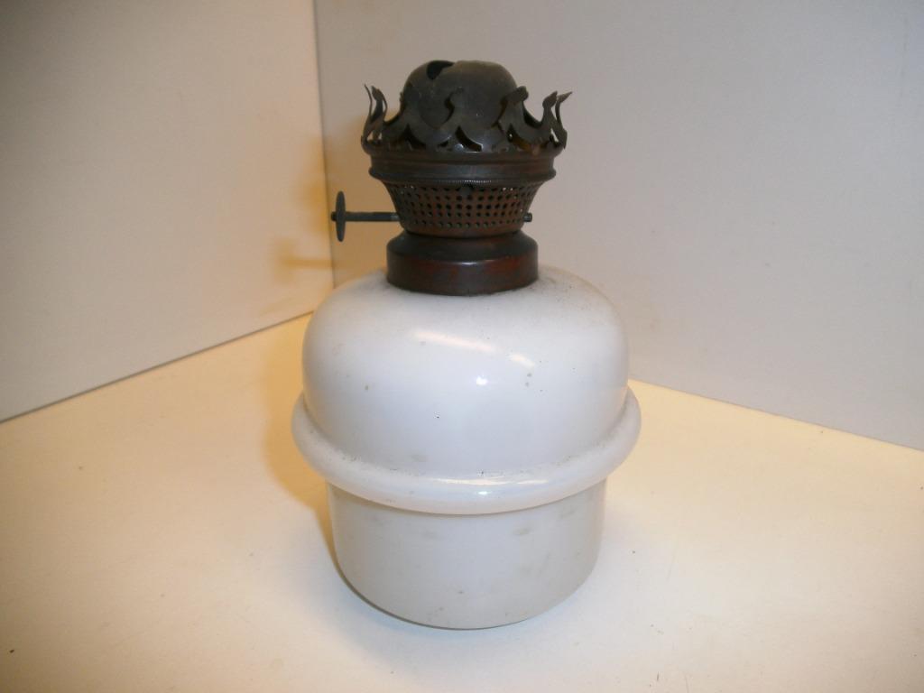 Réservoir de lampe à huile avec brûleur en cuivre, Antiquités & Art, Curiosités & Brocante, Enlèvement ou Envoi