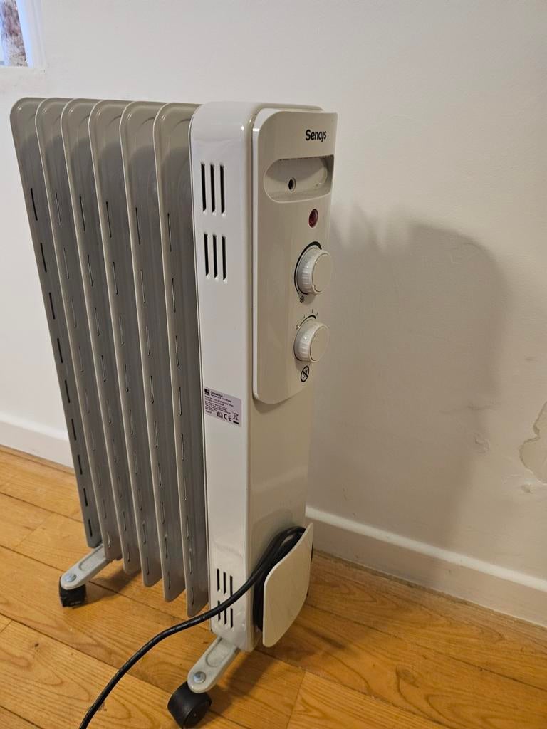 Radiateur électrique Sencys 1500w presque neuf, Enlèvement, Radiateur