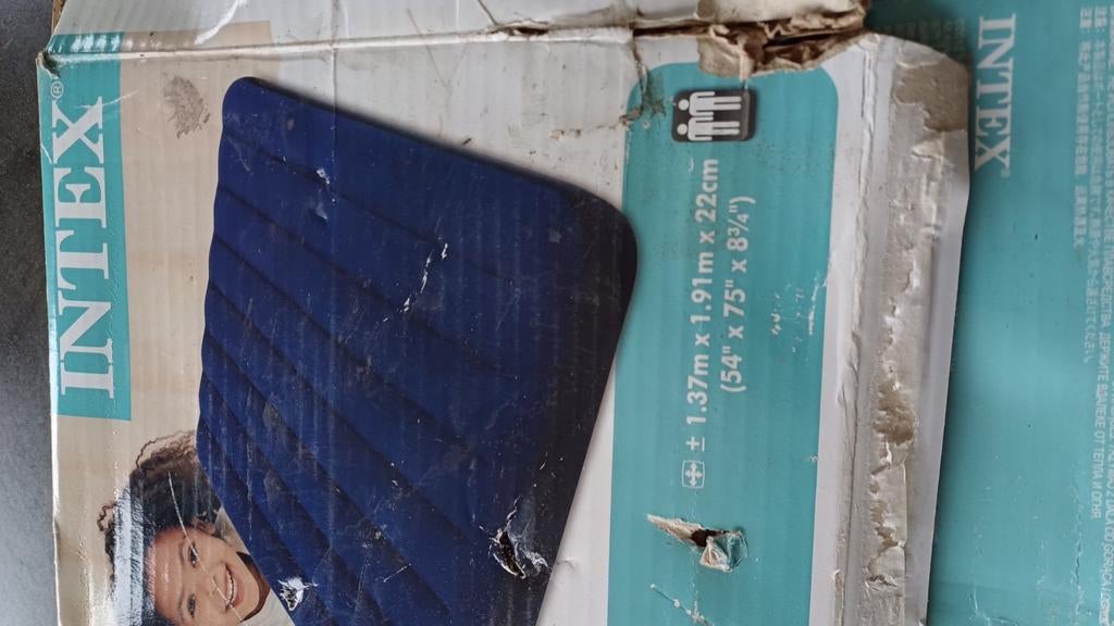 Matelas intex 2 personnes , 273  kg., Caravanes & Camping, Matelas pneumatiques, Enlèvement ou Envoi, Comme neuf