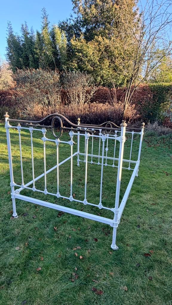 Antiek koperen bed, Antiek en Kunst, Ophalen