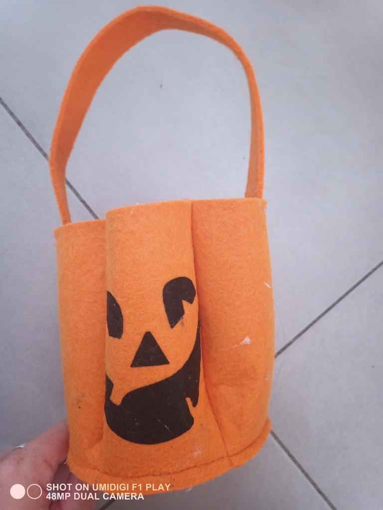 Halloween mandje, Ophalen of Verzenden, Gebruikt