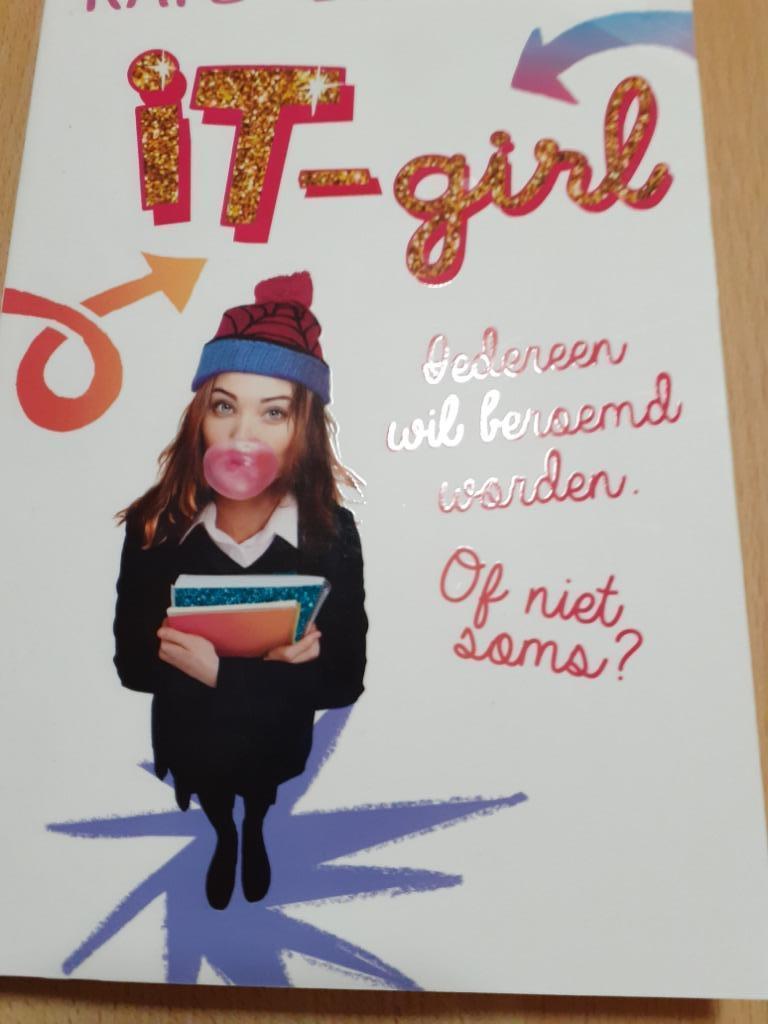IT-GIRL Katy Birchall iedereen wil beroemd worden . of niet, Enlèvement ou Envoi, Comme neuf