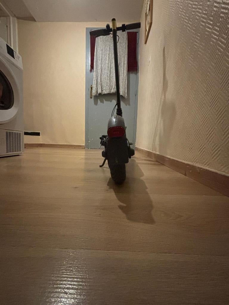 Trotinette Xiaomi M365 1S a vendre bruxelles, Enlèvement