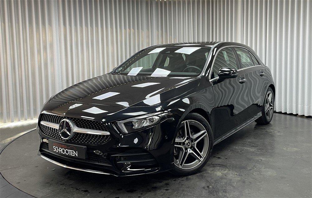 Mercedes-Benz A-Klasse 200 A 200 AMG Line (bj 2023), Gebruikt, 4 cilinders, Zwart, 120 kW