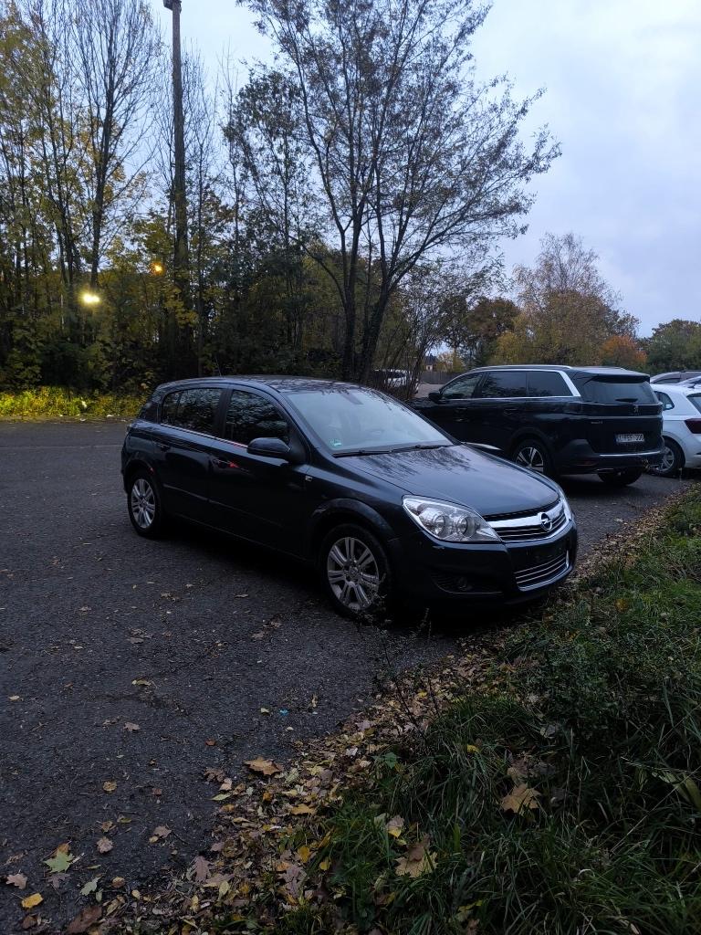 Opel Astra, Autos, Opel, Achat, 1340 kg, Noir, 5 portes