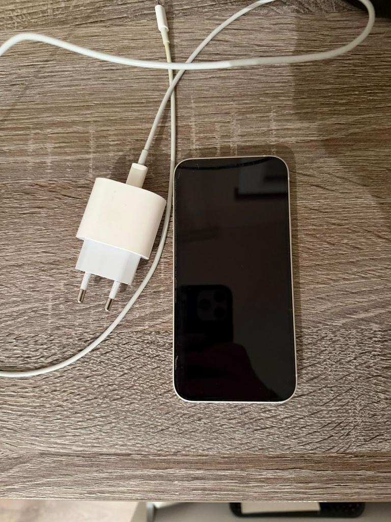 Iphone 12 met Apple Watch, Télécoms, Téléphonie mobile | Apple iPhone, Enlèvement, Comme neuf, IPhone 12