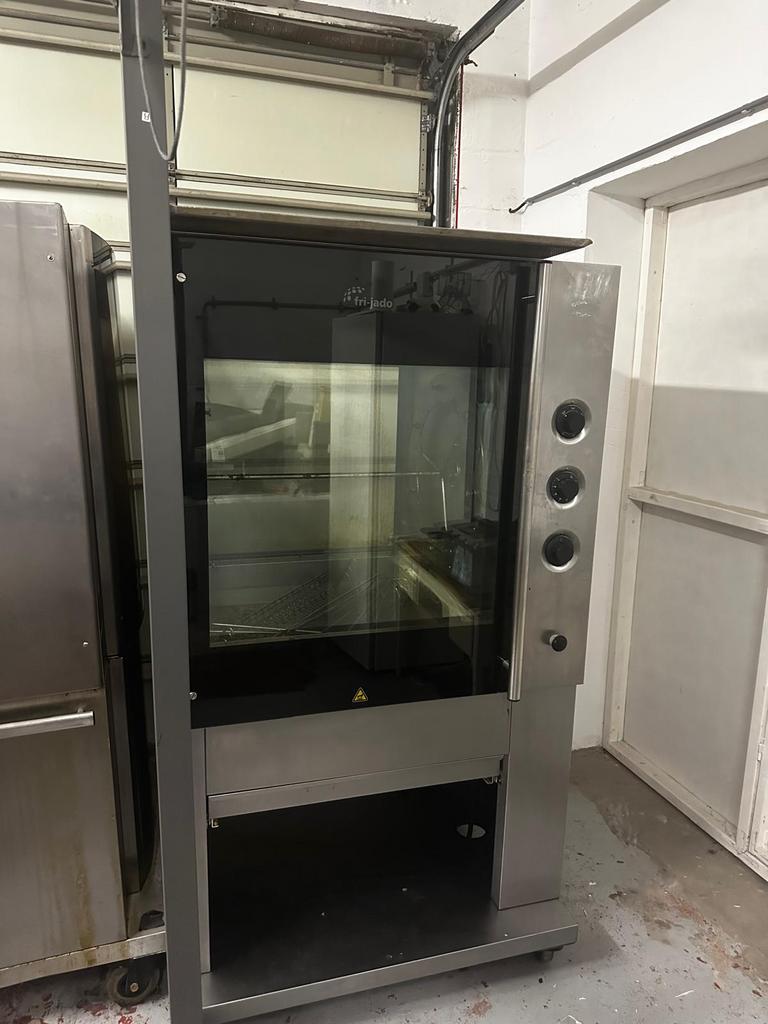 Rotissoire Fri-Jado STG7-P & TDR 8-M, Enlèvement, Utilisé, Boulangerie et Boucherie