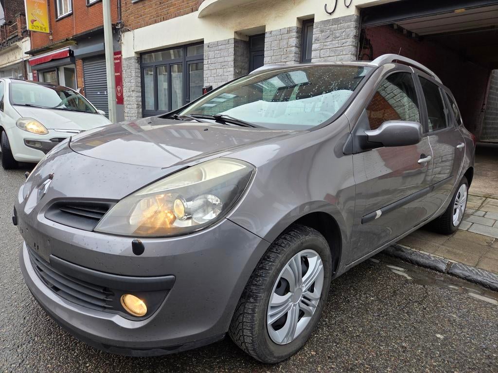 Renault Clio 1.5DCi*Airco*Prête à immatriculée de suite!!!, Auto's, Voorwielaandrijving, Stof, Zwart, 4 cilinders
