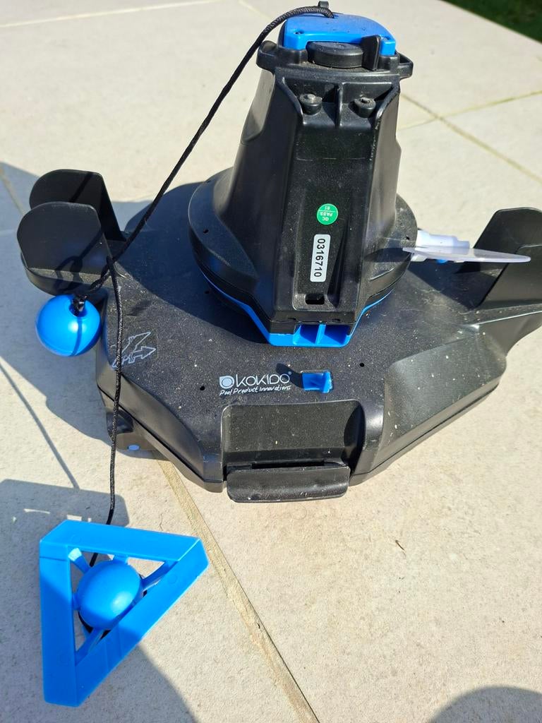 Zwembad stofzuiger, Enlèvement