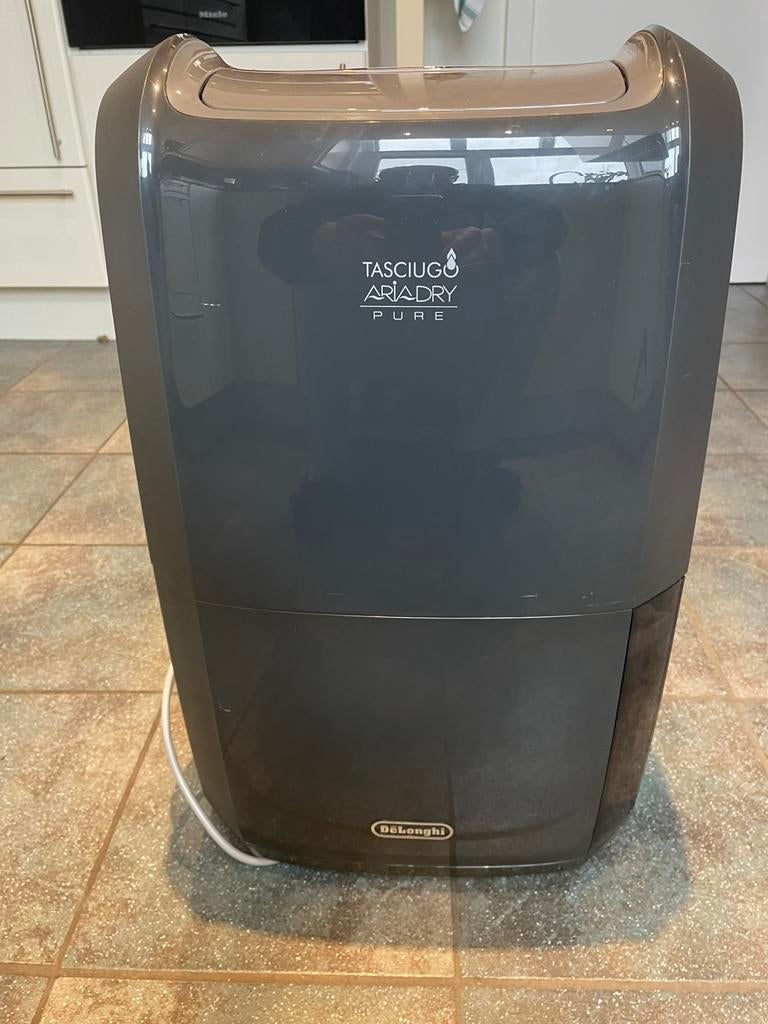 Ontvochtiger, Elektronische apparatuur, Airco's, Ophalen, Zo goed als nieuw