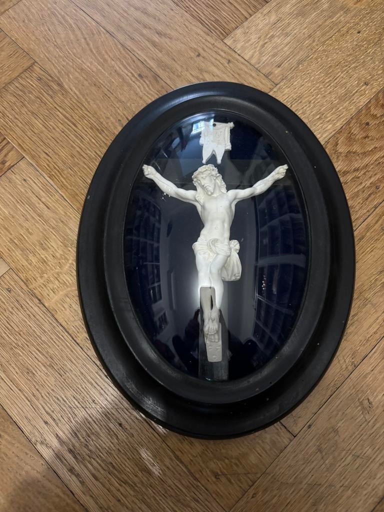 Cadre Jésus, Enlèvement, Comme neuf