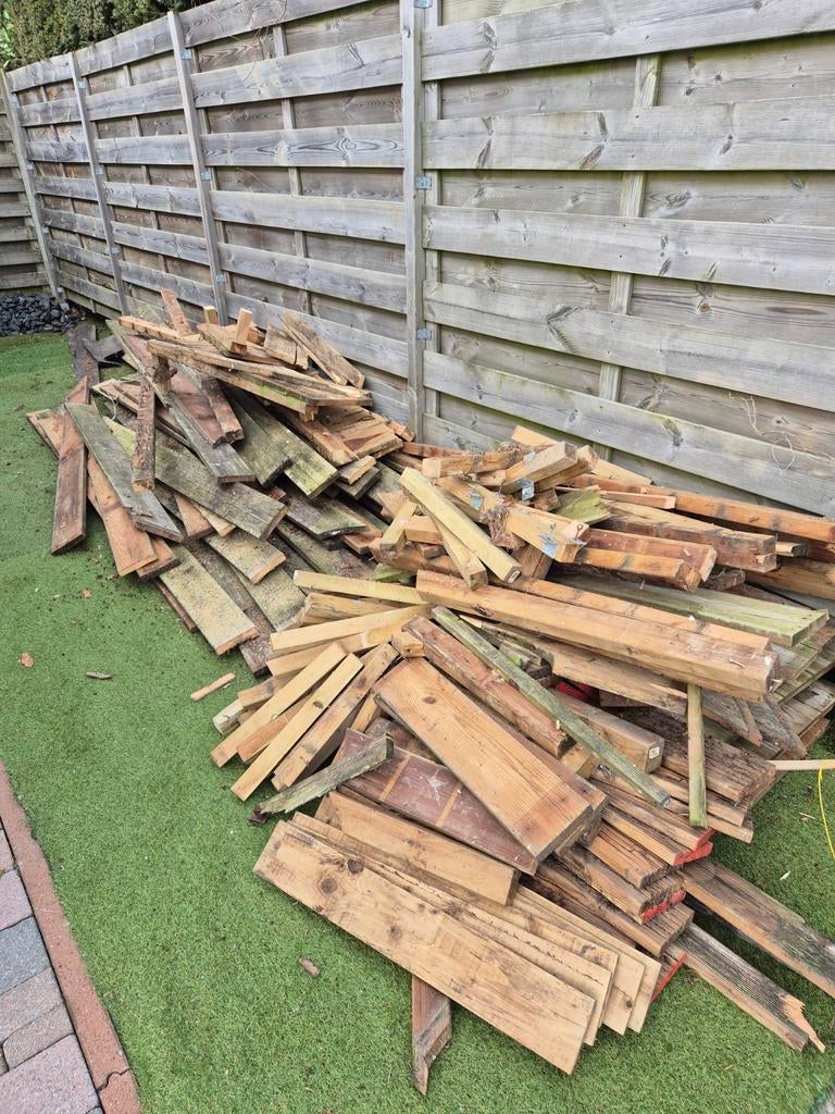 Gratis hout, Ophalen