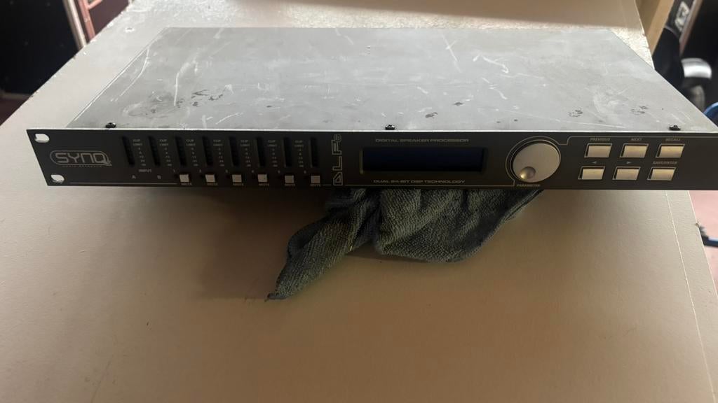 Synq  dlp6, Audio, Tv en Foto, Professionele apparaten, Ophalen, Zo goed als nieuw