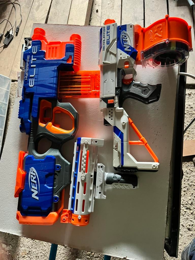 NERF geweren en pistolen diverse modellen, Ophalen, Zo goed als nieuw