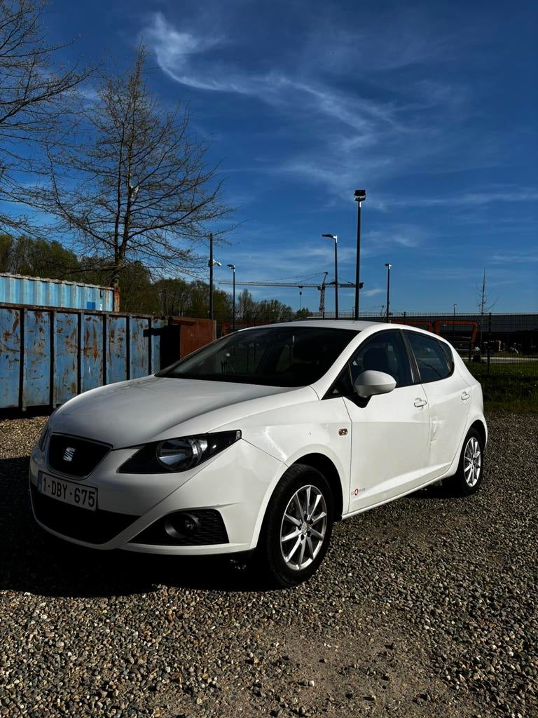 Seat Ibiza 1.2 diesel, Auto's, Seat, Voorwielaandrijving, 1199 cc, Grijs, Particulier