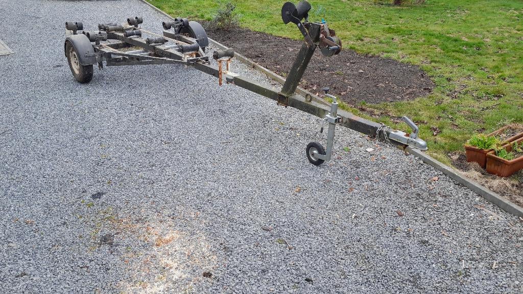 Boot trailer Spanker, Watersport en Boten, Boottrailers, Ophalen, Minder dan 1500 kg, Gebruikt, Open zeilboottrailer