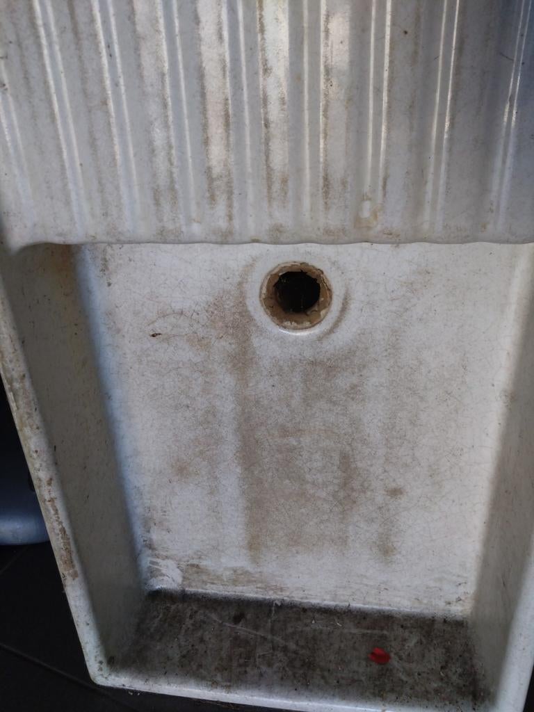 Antieke wasbak , gootsteen, Enlèvement