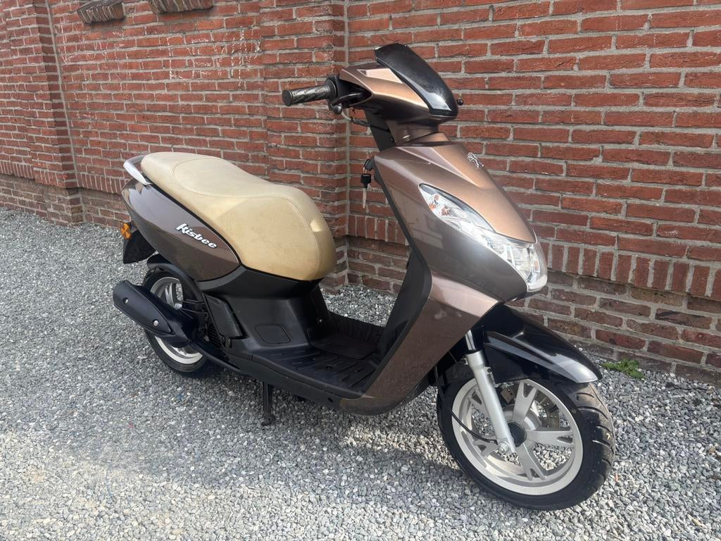 Peugeot Kisbee 2017 - A klasse - 8276 km !, Ophalen, Zo goed als nieuw, Peugeot
