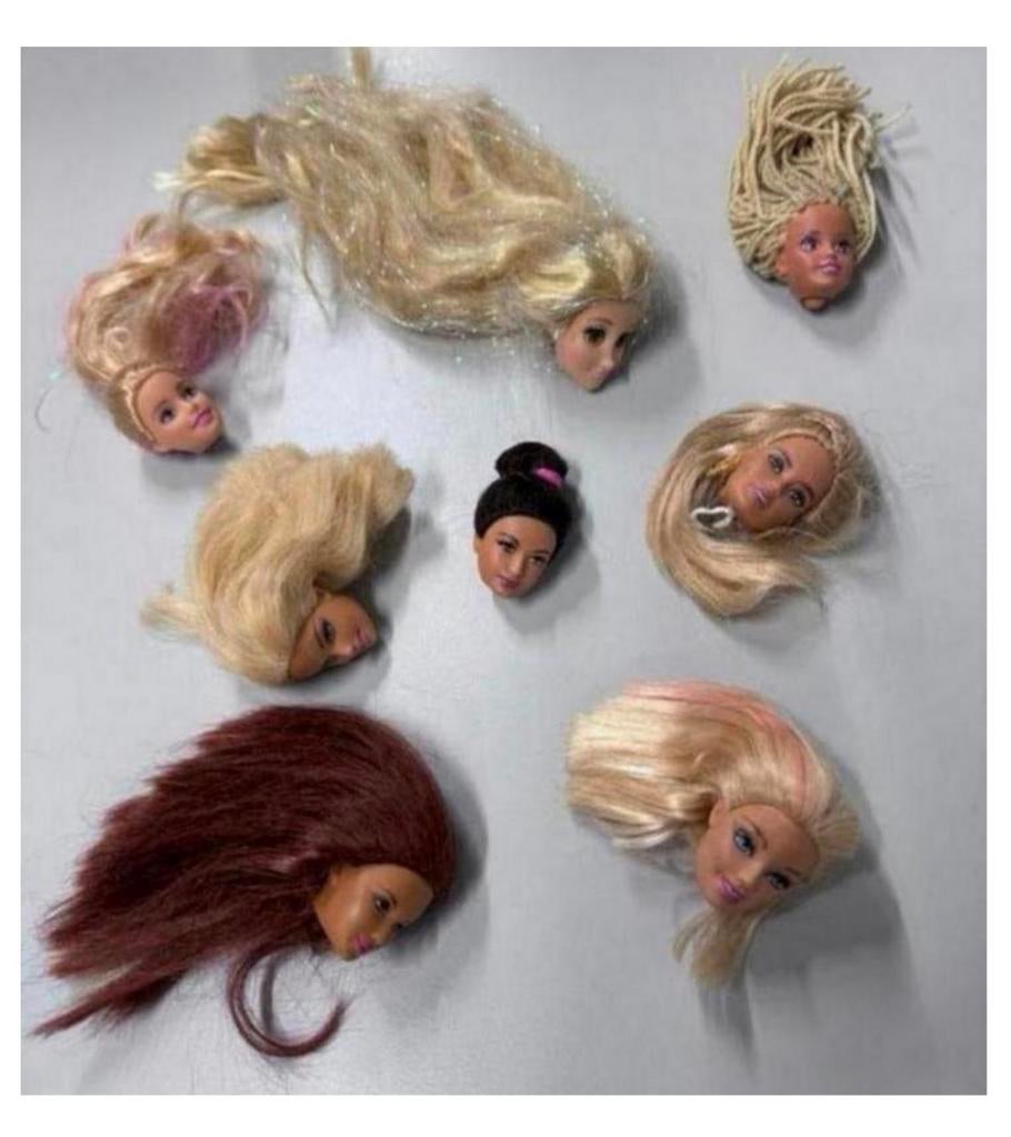 8 têtes de Barbie vintage Mattel avec de beaux cheveux 1998, Collections, Poupées, Enlèvement ou Envoi, Comme neuf, Accessoires