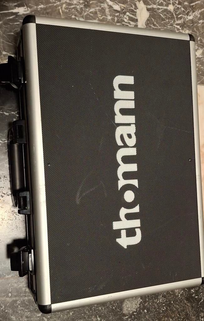 Thomann flightcase, Muziek en Instrumenten, Behuizingen en Koffers, Ophalen