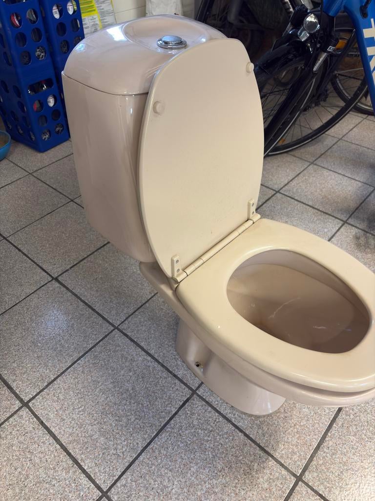 Toilet wc in goede staat merk Sphinx 1989, Ophalen, Gebruikt, Toilet