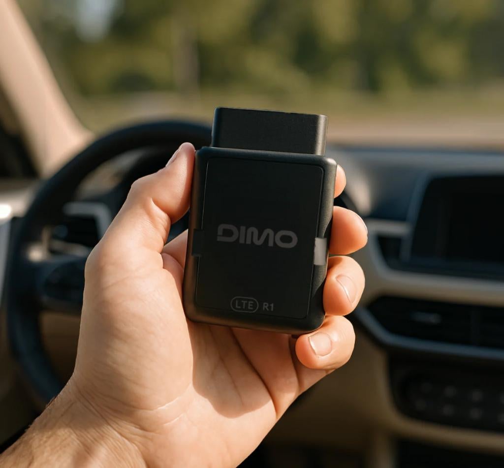 DIMO adapter van DriveDIMO, Telecommunicatie, Zenders en Ontvangers, Zo goed als nieuw, Zender en Ontvanger, Ophalen