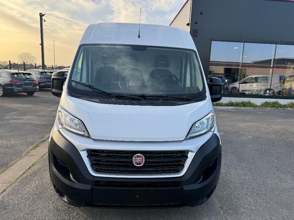 Fiat Ducato L2H2 1st eig ohboek 41.000 km airco camera gps, Auto's, Bestelwagens en Lichte vracht, Voorwielaandrijving, Stof, 1956 cc
