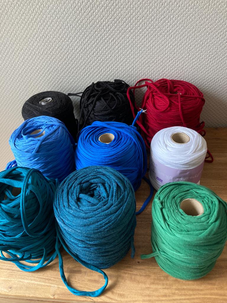 Garen lintjesgaren, Hobby en Vrije tijd, Kantklossen, Ophalen of Verzenden, Garen